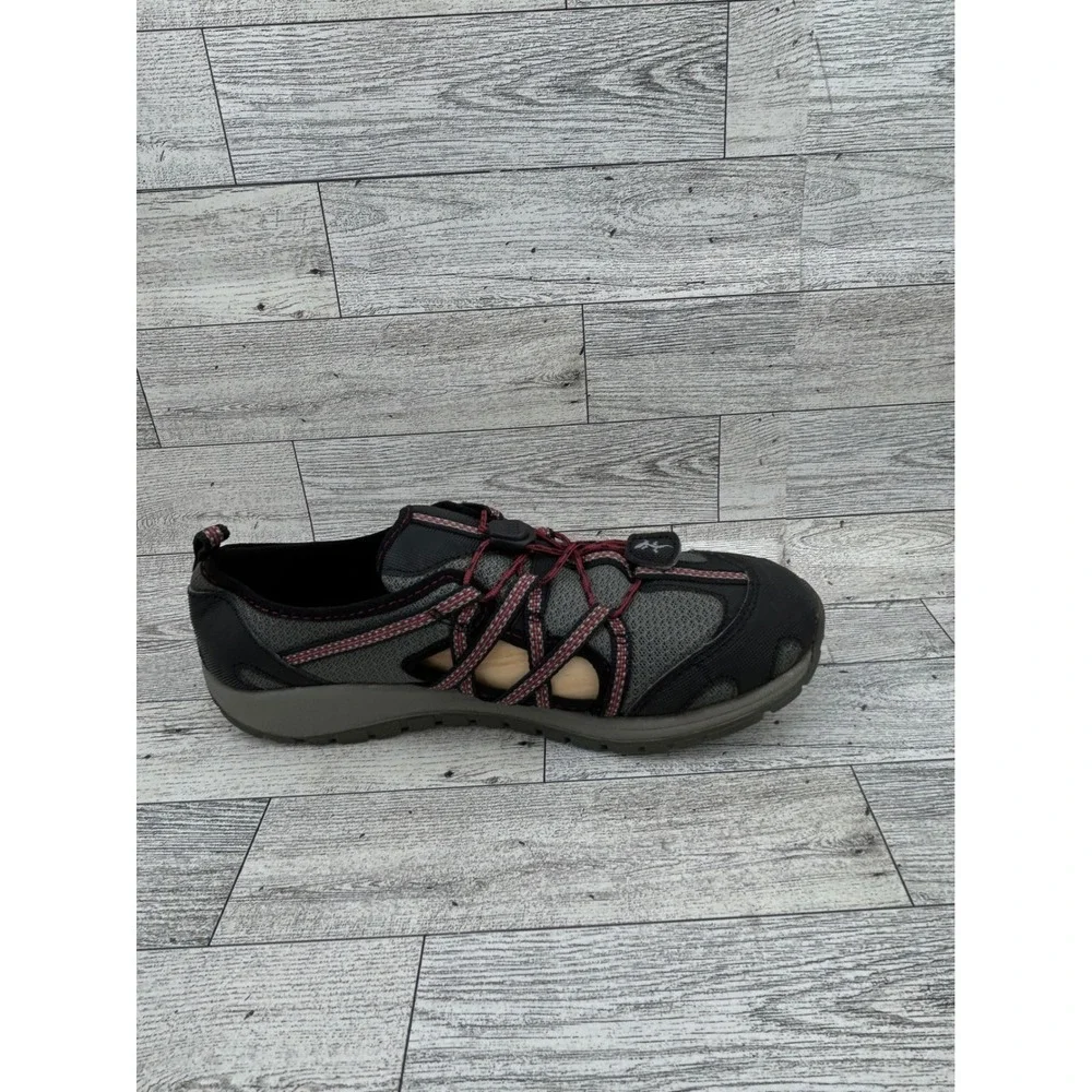 Chaco Kids Junior Outcross Water Shoes Black Grey Red Bungee Lacing Size 4 US